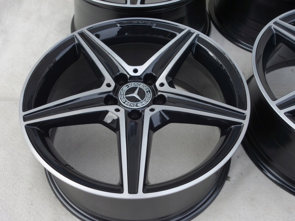 llantas mercedes c-clase w205 lift amg! 18'' negros!