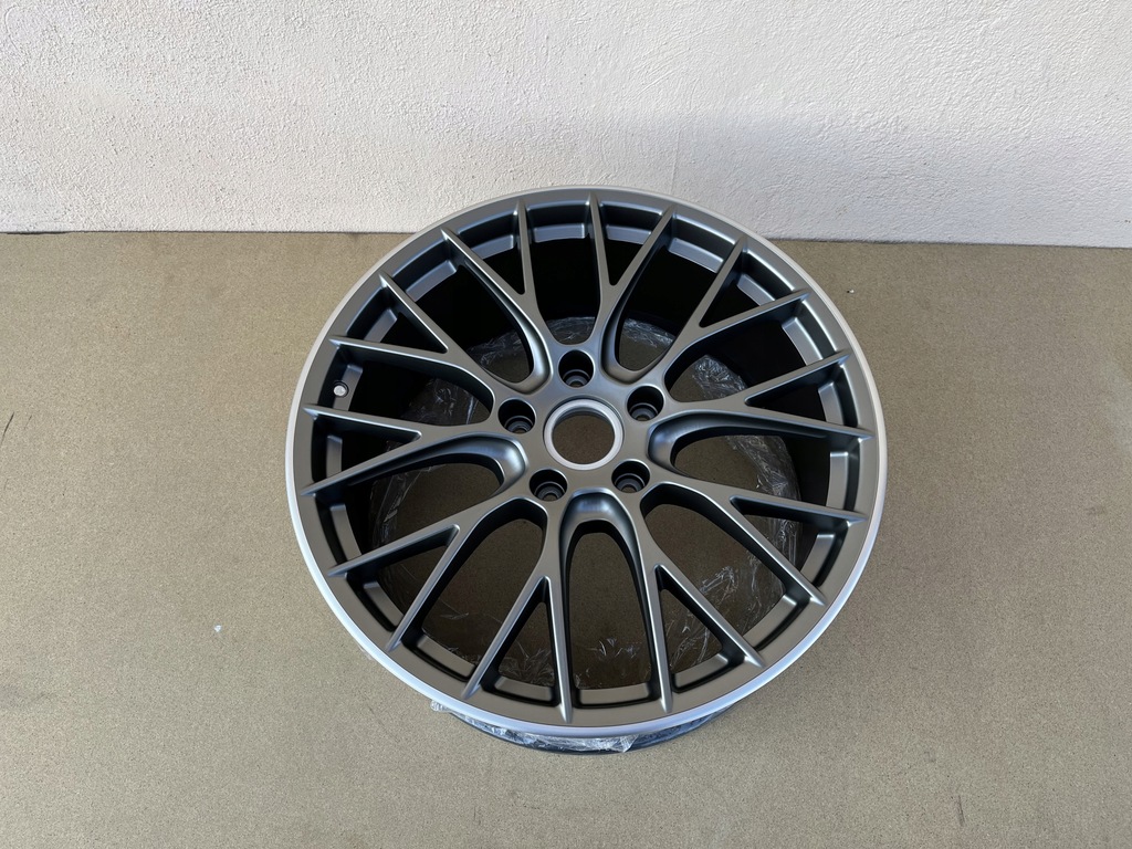 llanta porsche carrera 911 99136271200085 idealna