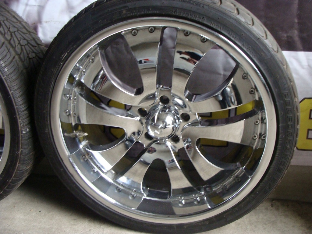chevrolet llantas 9,5x22 et18