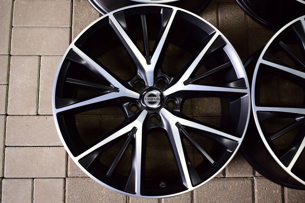 volvo 19'',,r-design'' xc40 s60 v90 xc60 como nuevos!