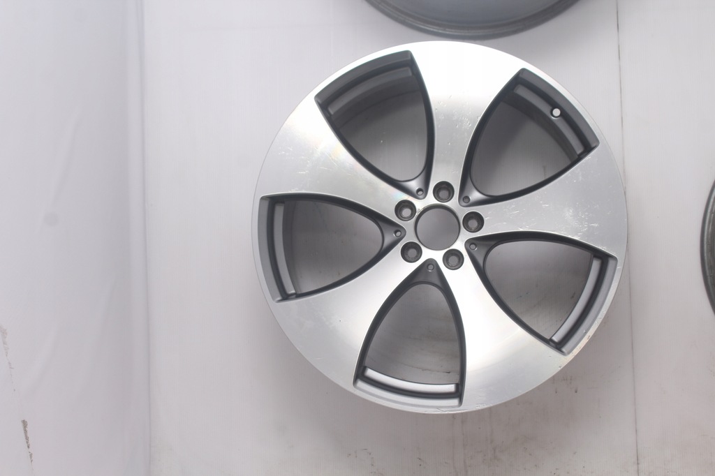 llantas a2924010400 mercedes 5x112 21 et52