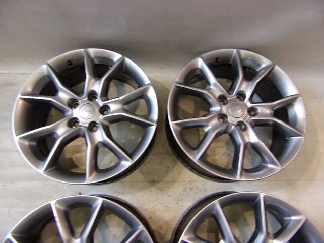jeep grand cherokee wk2 llantas de aluminio  20x8
