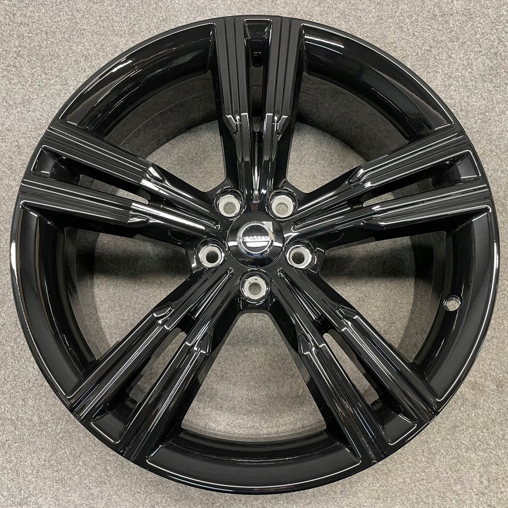 lote llantas volvo xc60 v60 s60 19” 31471314 19