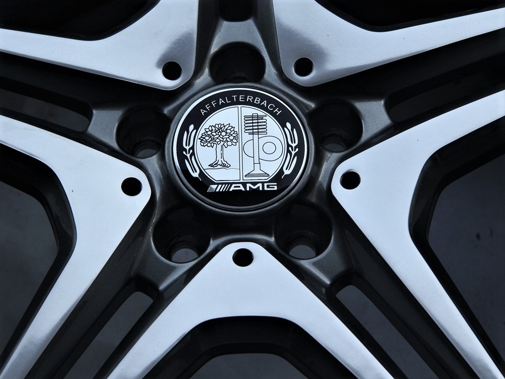 original amg mercedes cla a 18 a1764010302 m18.37