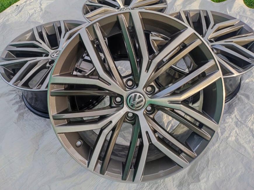 llantas 19  pulgadas vw passat alltrack original