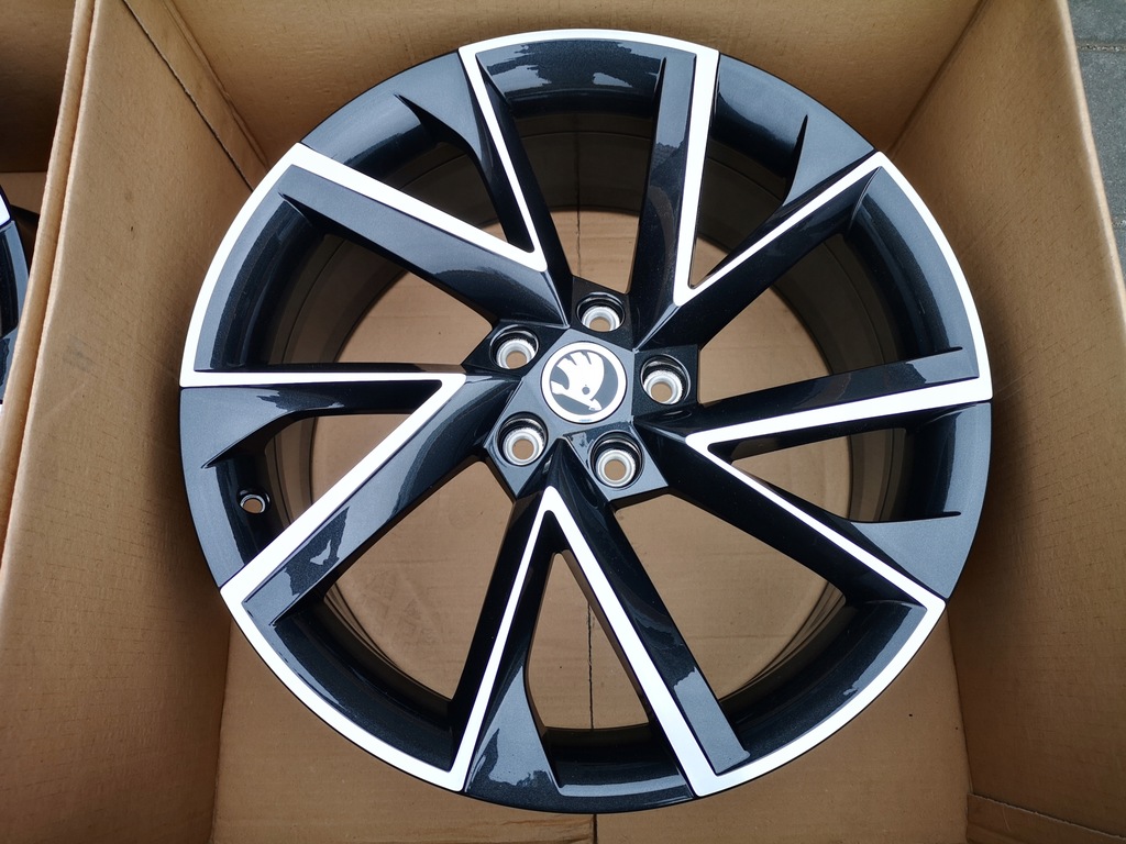 skoda kodiaq octawia rs superb 19'' demo vega