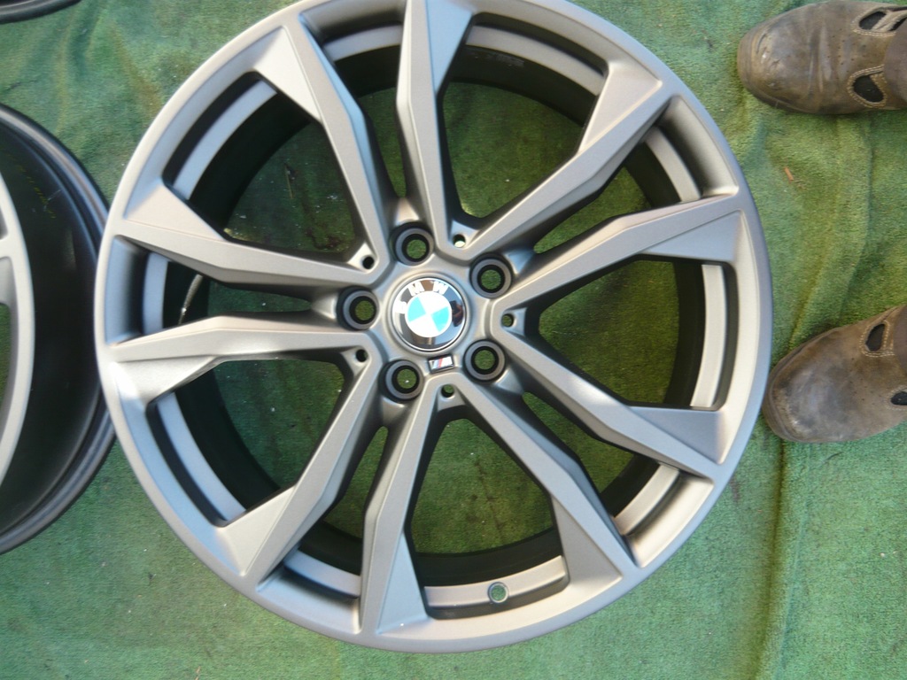 llantas bmw x1 x2 f48 8x19 et47 m  paquete igły