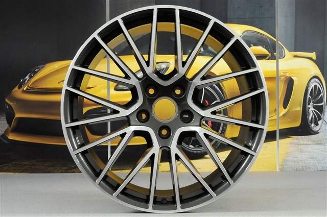 porsche cayenne 9y0 llanta 21` rs spyder 11j et58