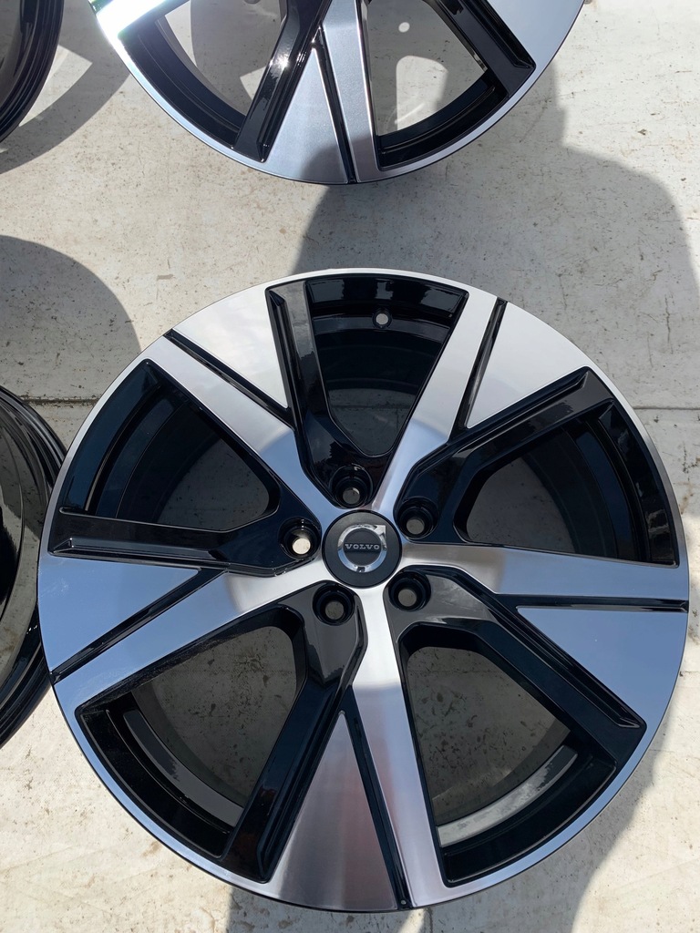 llantas volvo xc40 7,5jx19 et50,5 8,5jx19 et56