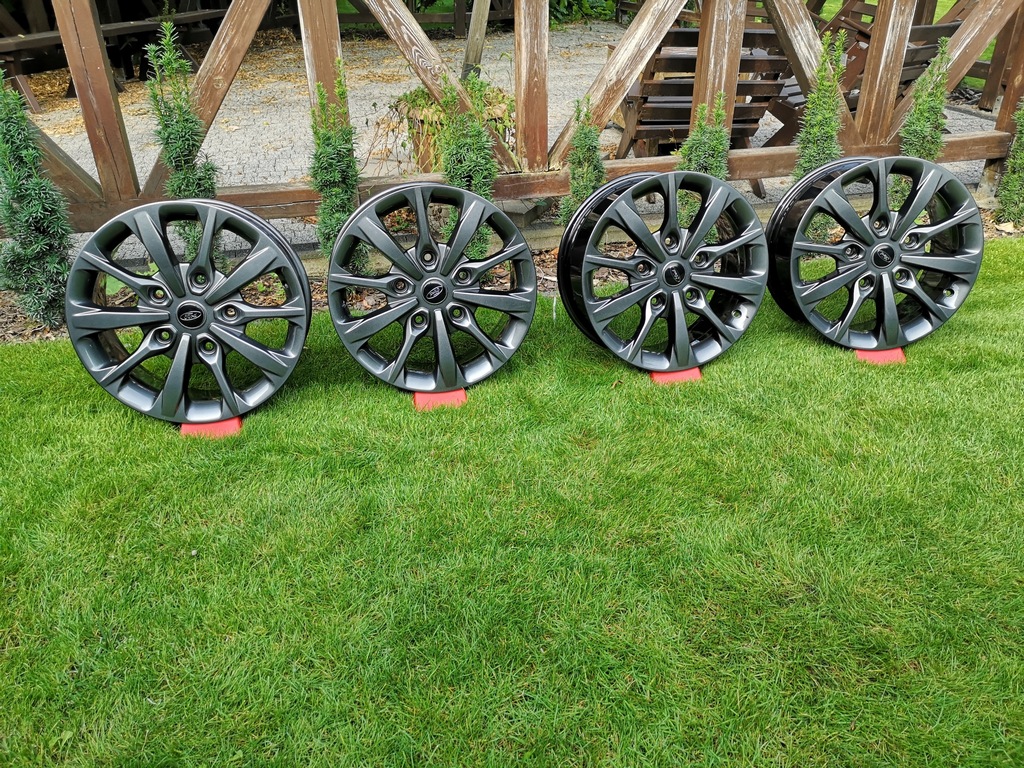 llantas ford transit 7,5x18 et56 5x160 bk21cb grafit