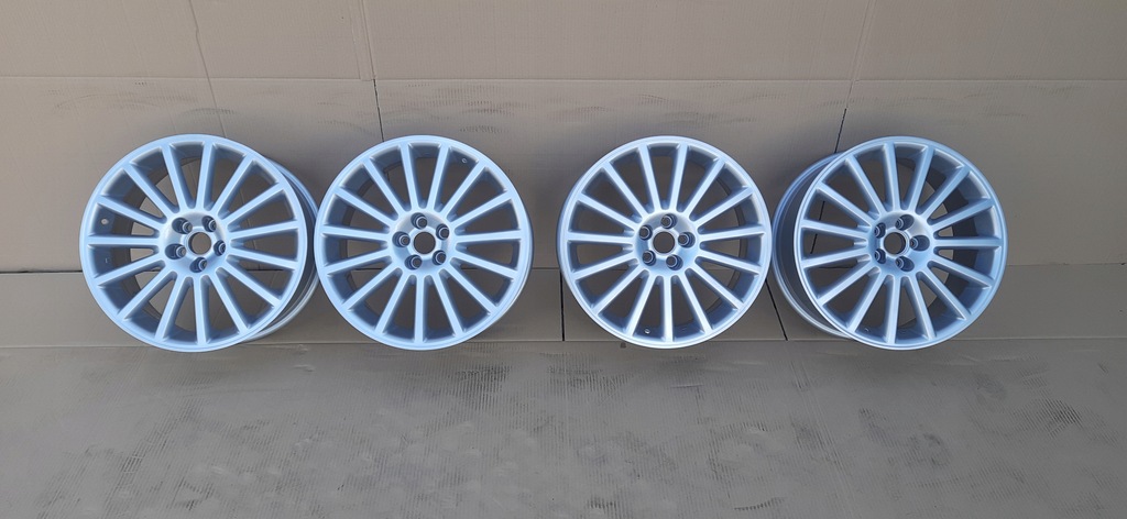 llantas vw golf iv r32 7.5jx18 et38 5x100