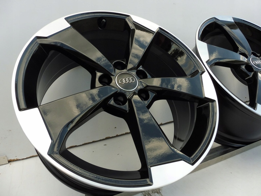llantas audi q2,sq2 81a601025m