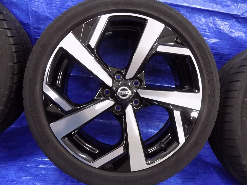 llantas de aluminio neumaticos 225/45/r19 qashqai j11 lift