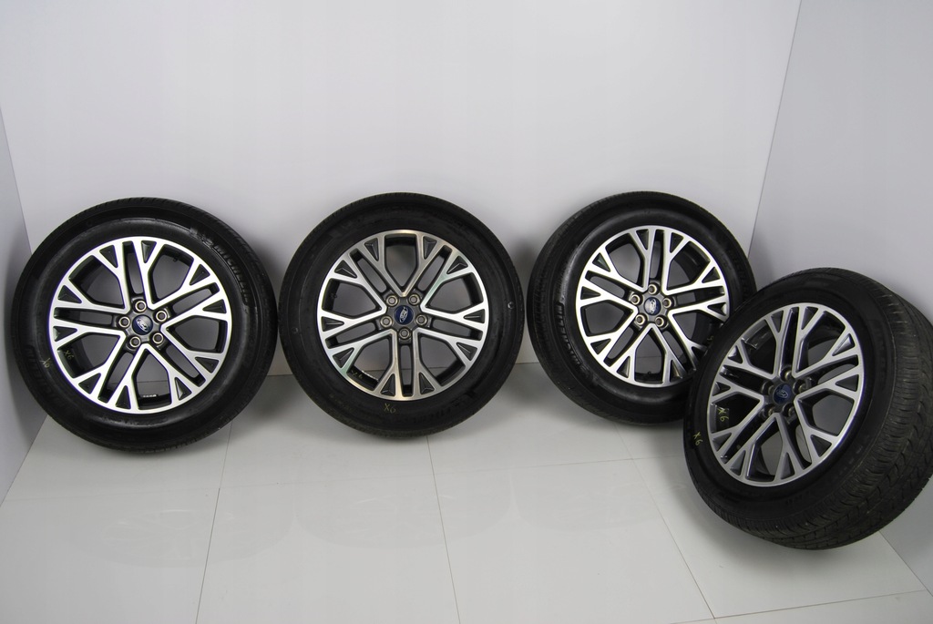 llantas ruedas ford kuga mk3 2020+ 7jx18 et50