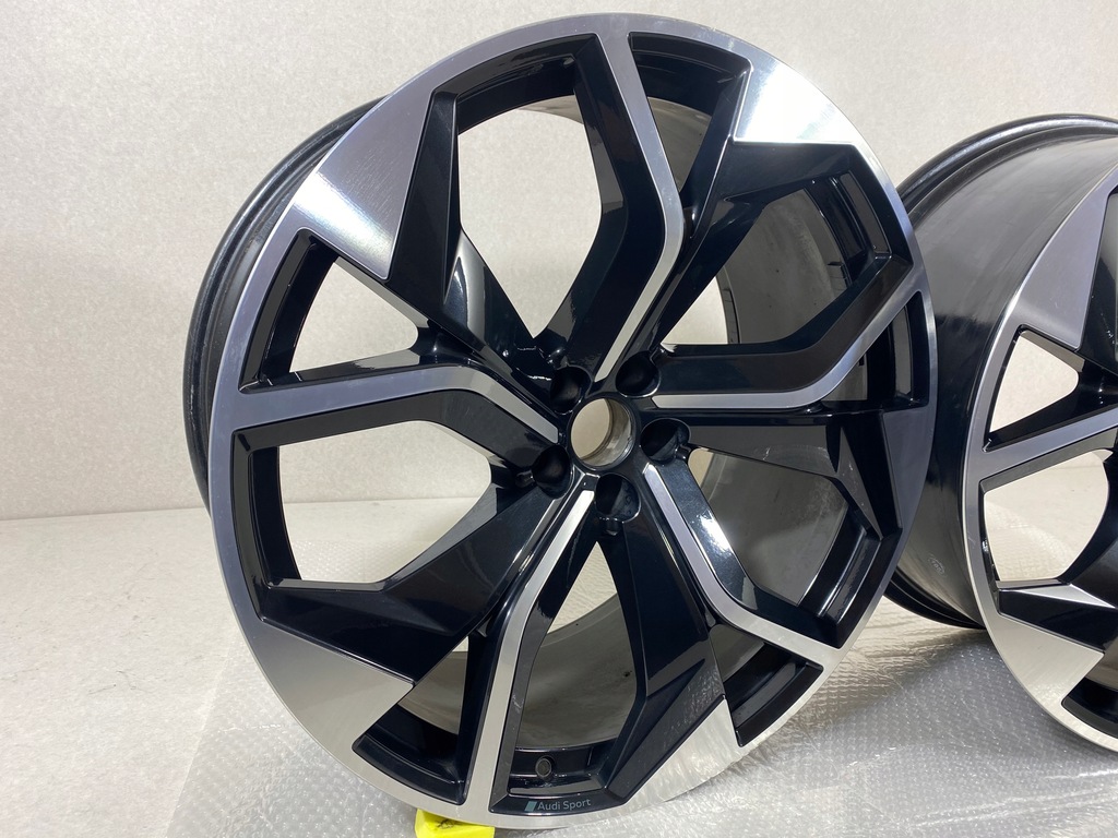 llanta audi llantas de aluminio q8 sq8 rsq8 4m8 10,5x23 et18