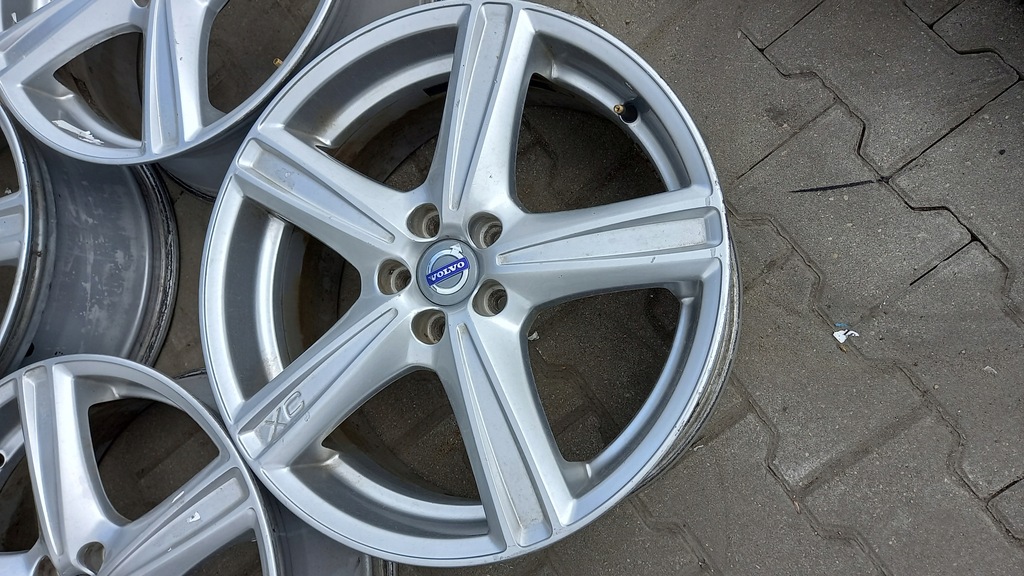 llantas de aluminio 19 volvo xc90 8j et49 30635721 30635722