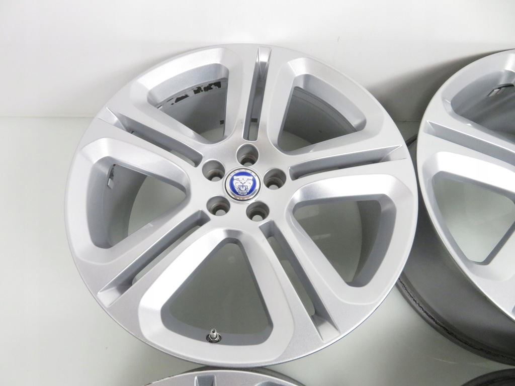 llantas de aluminio 20'' jaguar f-pace 5x108 8.5j et45