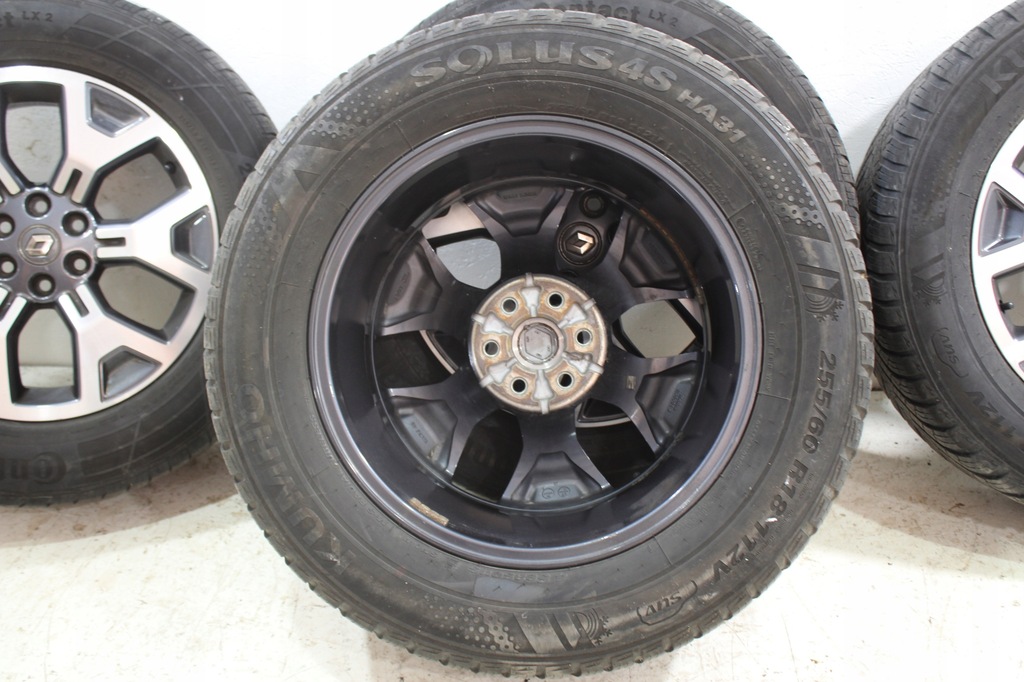 renault alaskan llantas de aluminio  18 lote