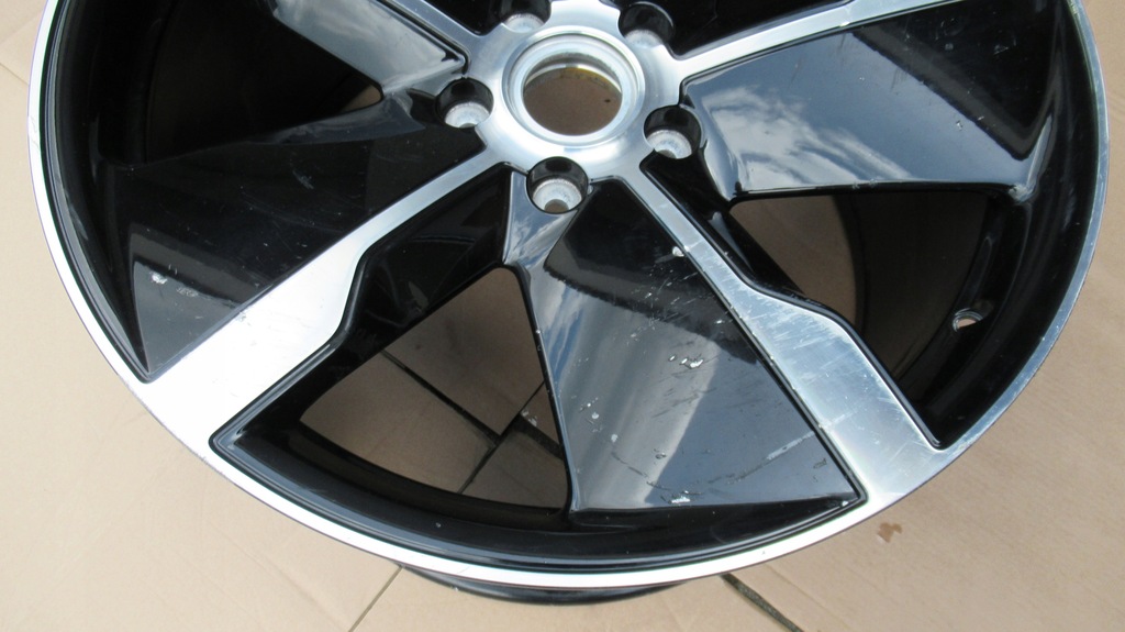 llanta porche taycan 11,5x21 et66
