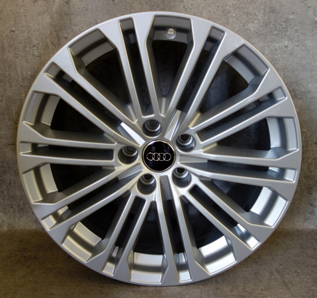 audi a5 s5 8w0 18  pulgadas llantas de aluminio 