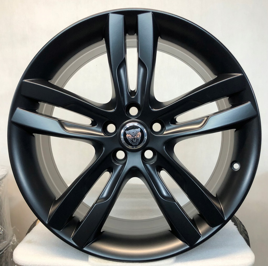 llantas 19 5x108 jaguar xe et45 et55 gx73-1007-pb nb
