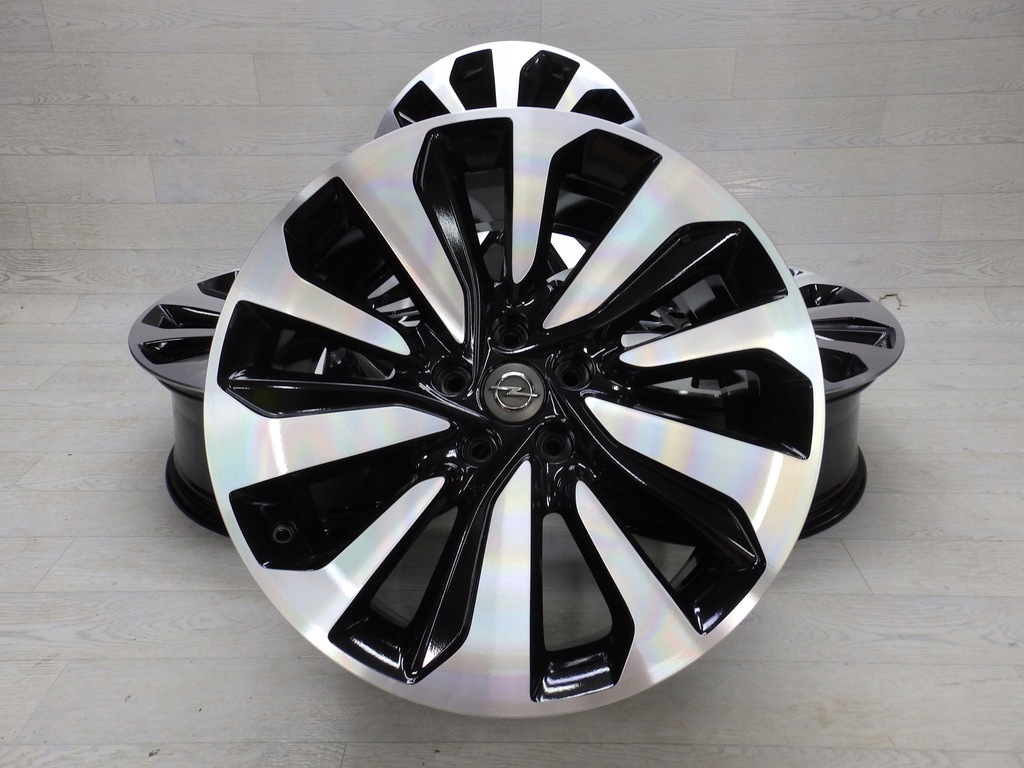 llantas opel insignia b astra 8x19 et36 5x115