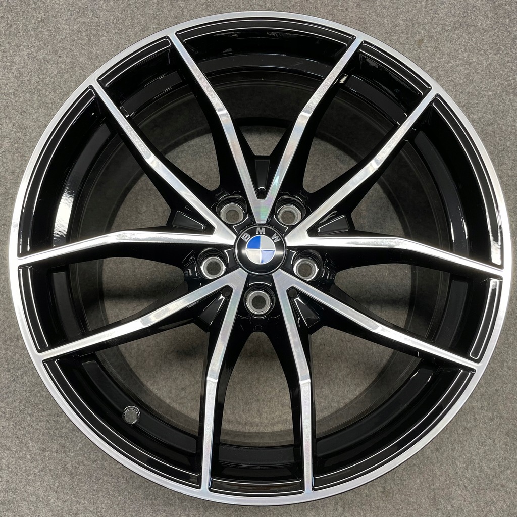 lote llantas bmw z4 g29 wz 770 6883639 6883638 18”