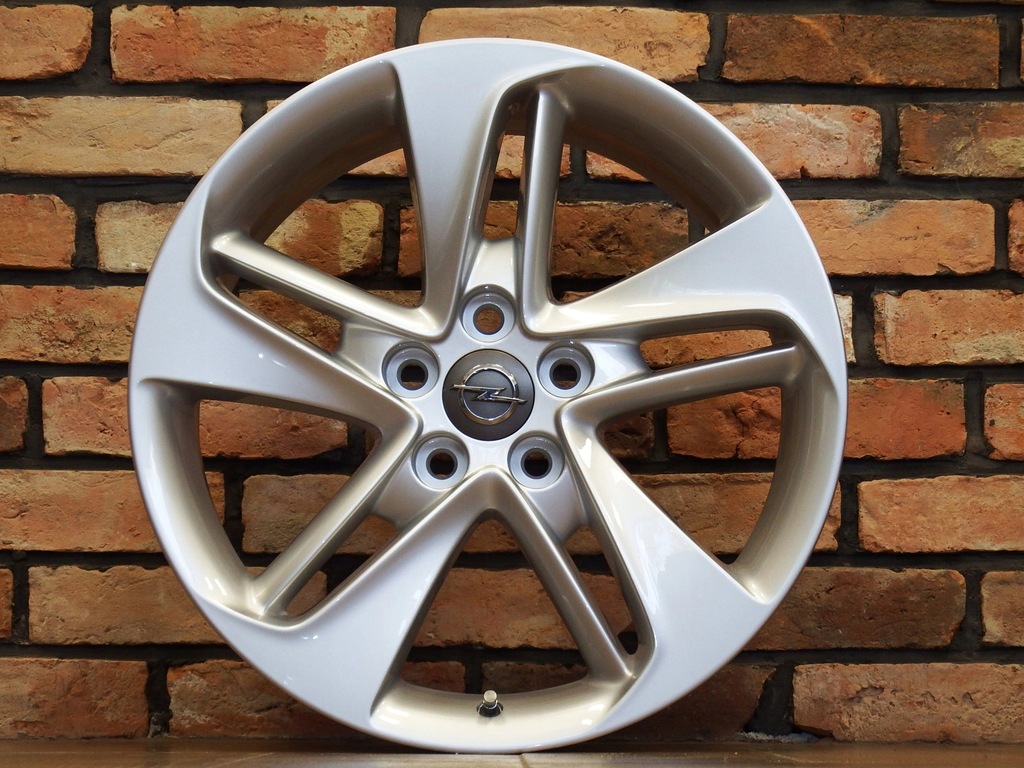 llantas opel insignia 8,5x19 et45 5x120 oem,