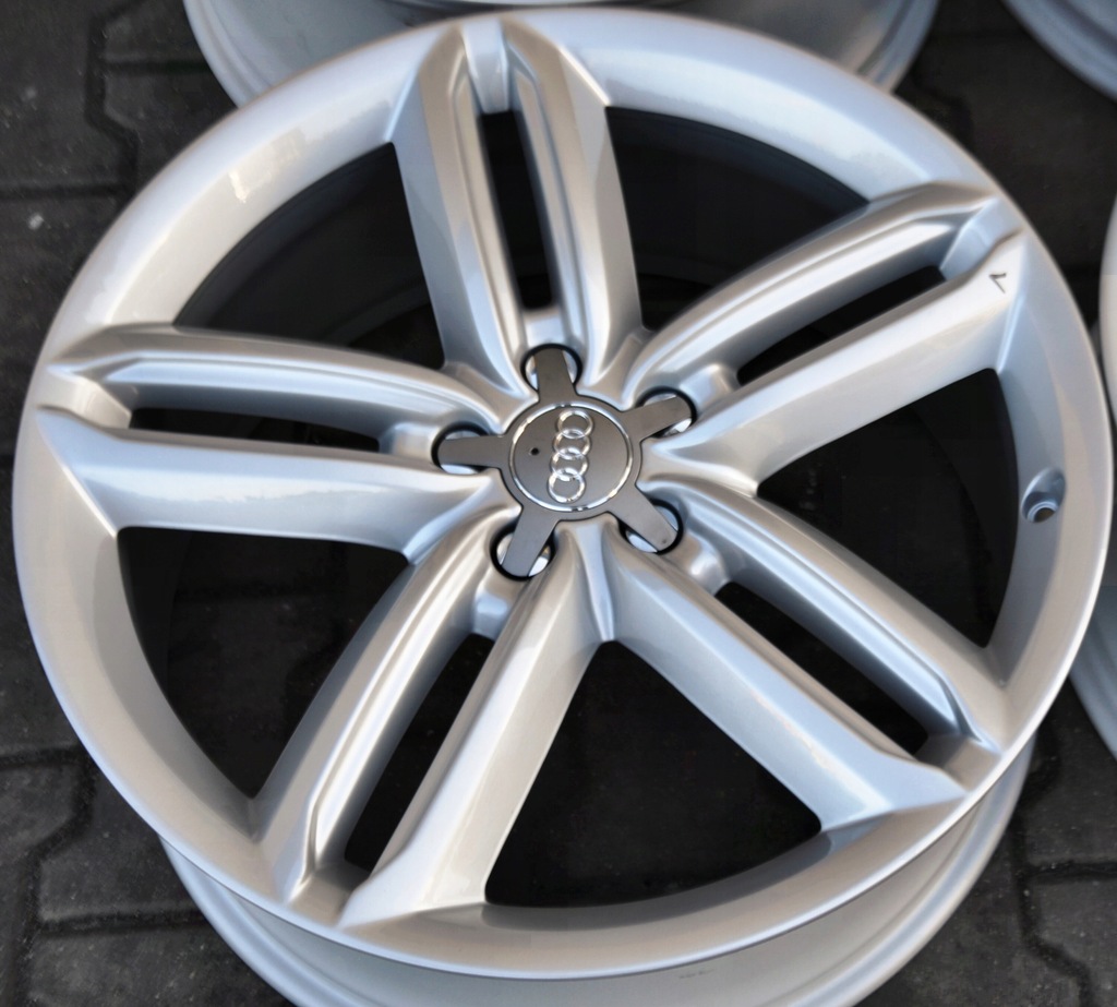 llantas  llanta de aluminio audi a6 a4 a7 a8 8,5x20 et43 4g9601025