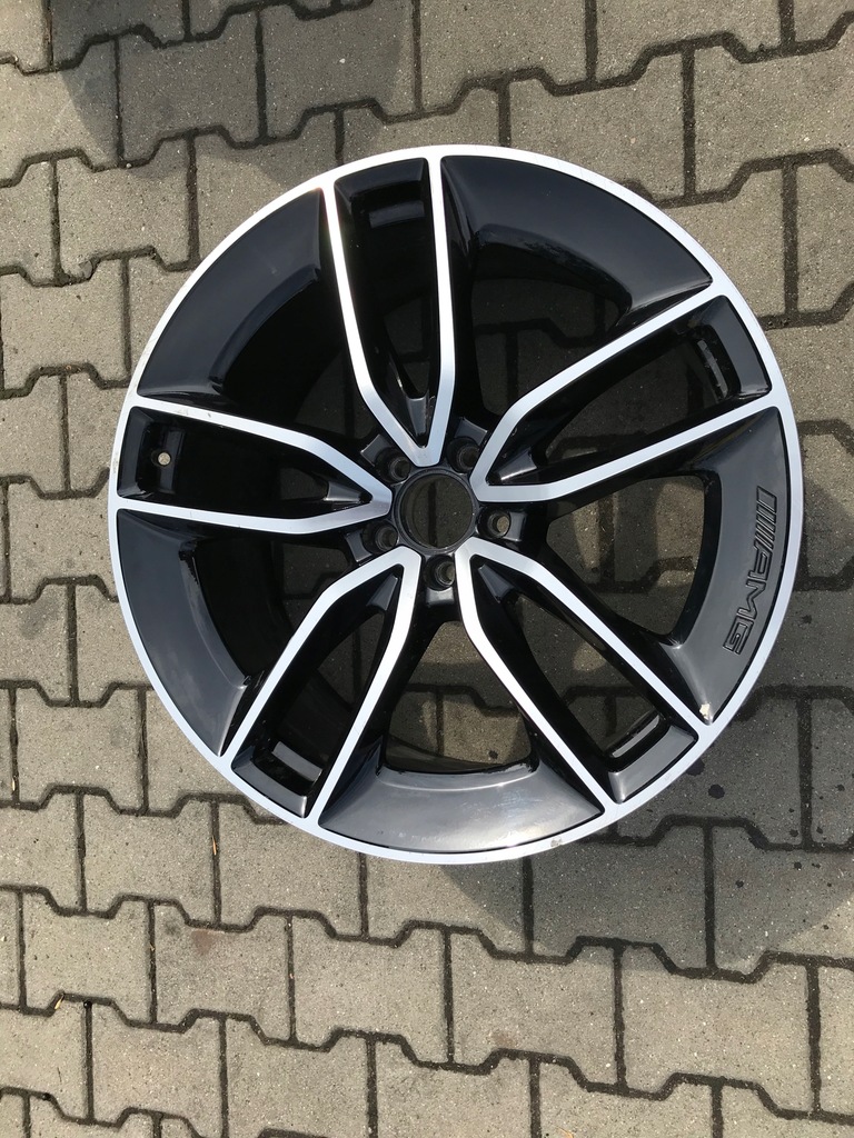mercedes gls 167 1674013700 llanta de aluminio amg