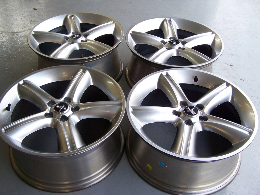 mustang llantas 19  pulgadas 19" lote limitowane