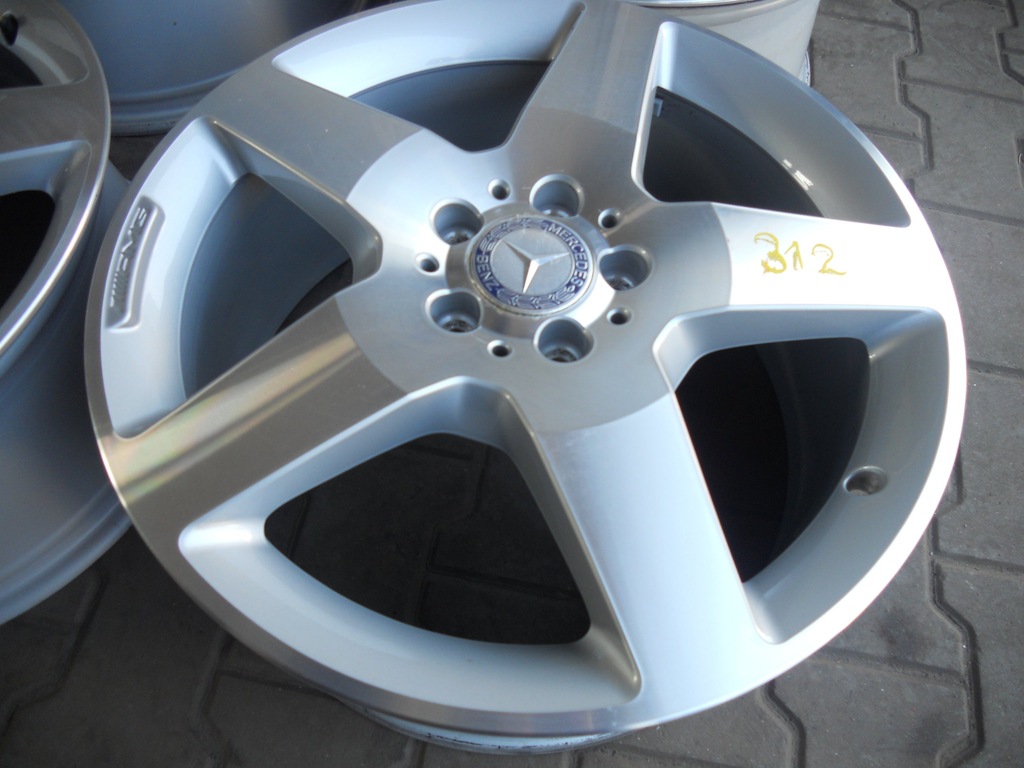 llantas mercedes amg a1664011902 5x112 19' et 59