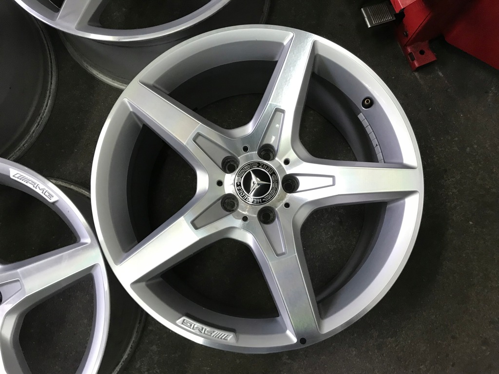 llantas 19 mercedes amg 8,5jx19 et35 i 9,5jx19 et48