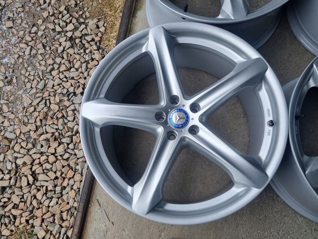 mercedes e,s,gle,gla,glc  llanta de aluminio 10x21 et40 5x112super