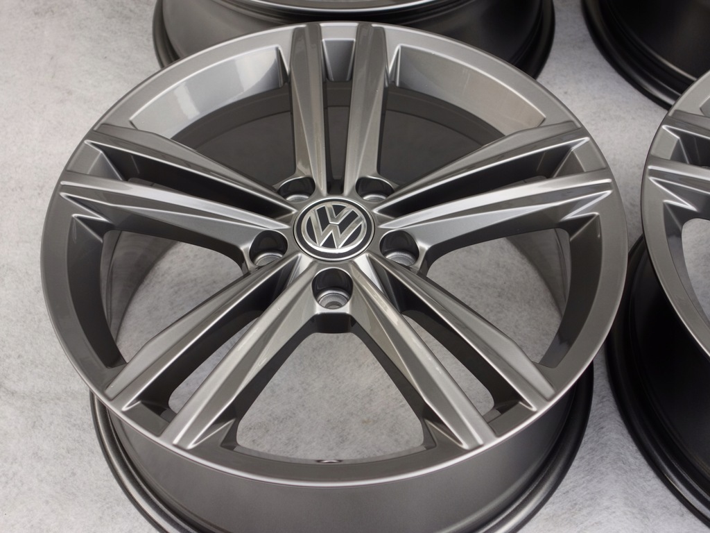 llantas vw golf vii 8 gti gte touran caddy 17''