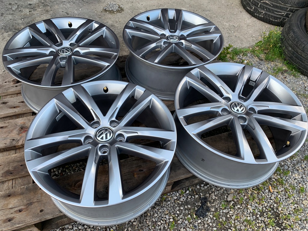 18” 5g0601025af golf r-line passat nuevos