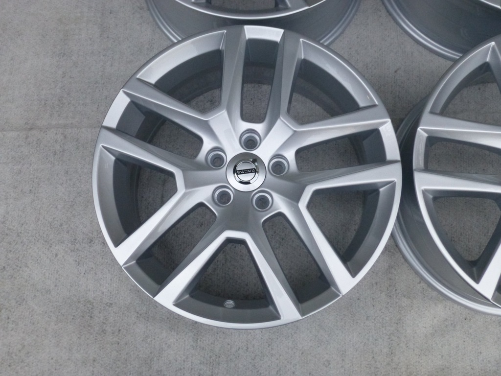 original volvo xc60 xc70 v40 v60 18''