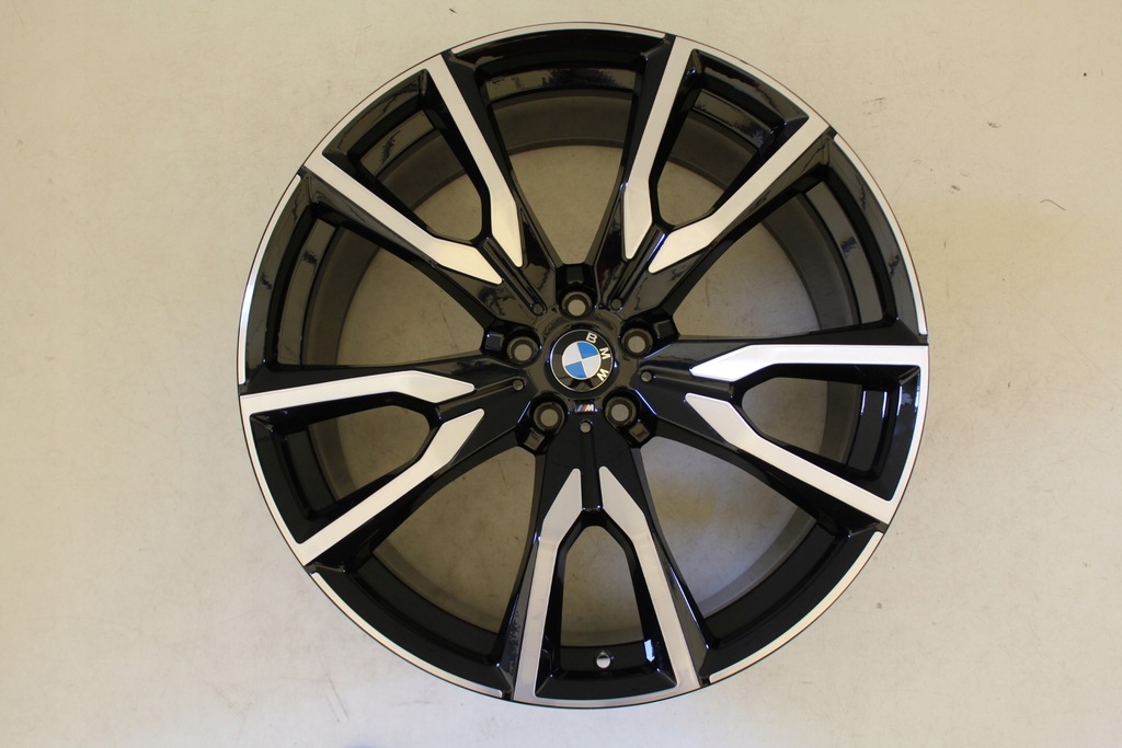 llanta de aluminio bmw x7 g07 22 5x112 et43