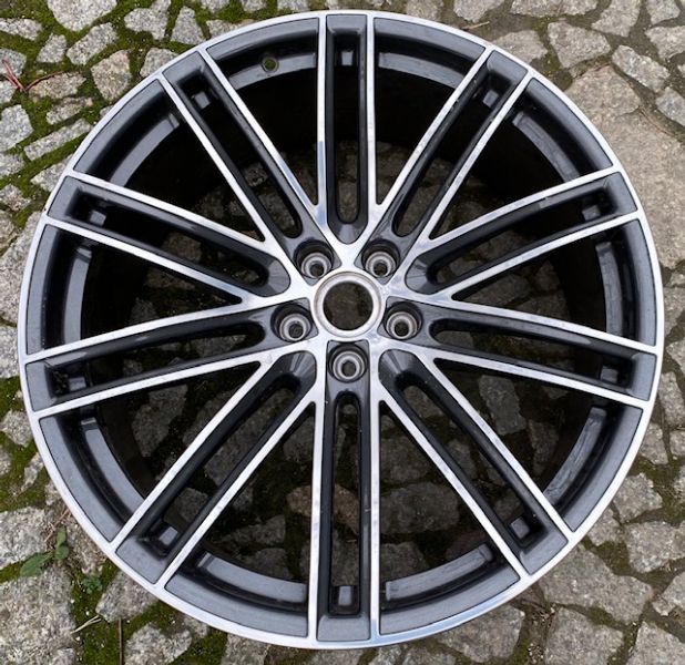 llanta porsche macan 21''95b601025.dp