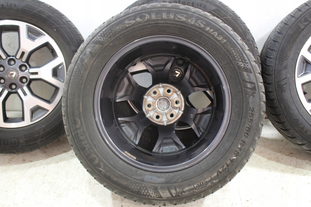 renault alaskan llantas de aluminio  18 lote