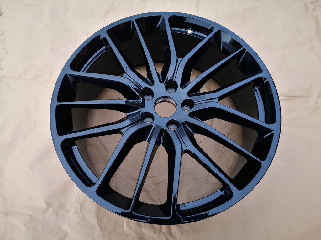 llanta maserati ghibli quattroporte 8,5x21 et44