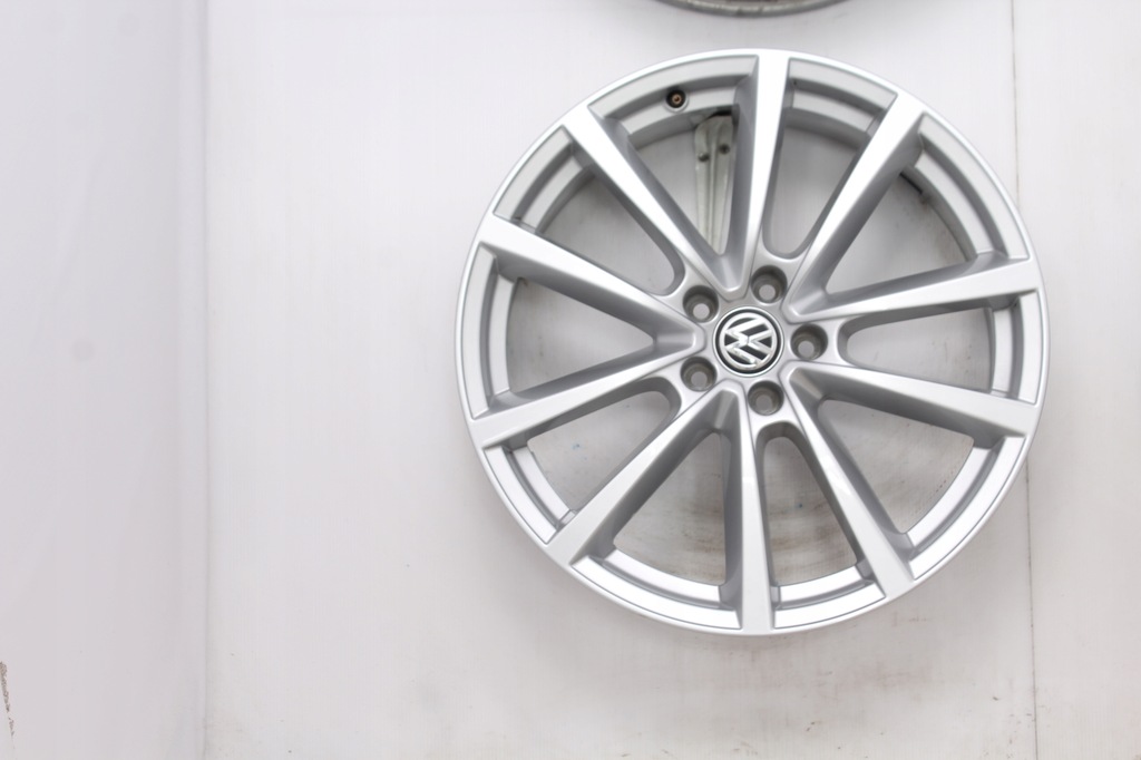 llantas de aluminio  3qf601025 vw 5x112 20 et34