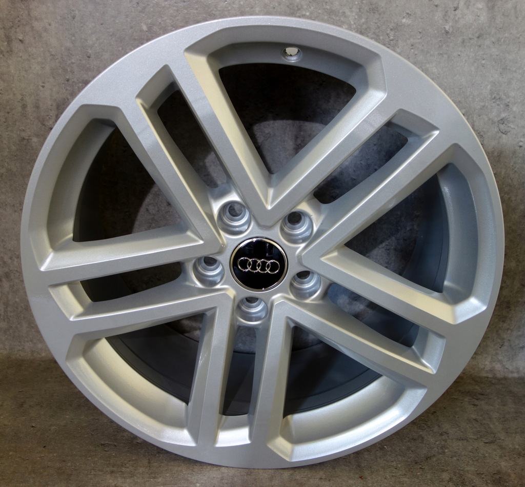 audi a3 s3 s-line 8v0 18  pulgadas llantas de aluminio 
