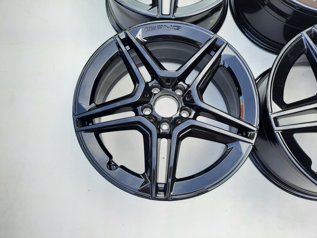 oryg. mercedes c-clase 205 a205 18 amg lift cla a