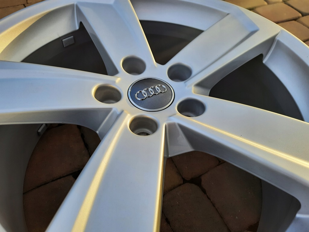 llantas de aluminio  audi a3 s3 bv 8v0601025dz , 18'