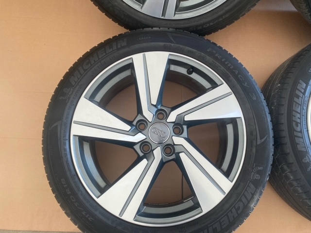 audi q2 81a ruedas llantas  llanta de aluminio 215/50r18 et 45 verano