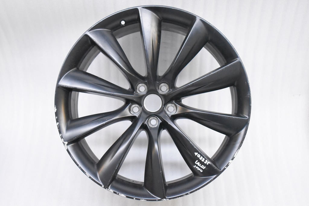 llanta tesla model x 10x22 et35 5x120 org 100d