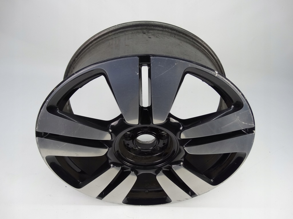 rolls-royce cullinan llanta 22 cale 6884710
