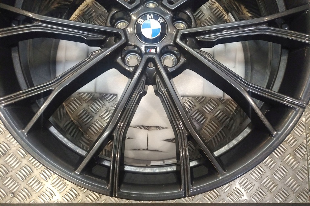 bmw 5 g30 31 llantas de aluminio llanta trasera  modelo m669