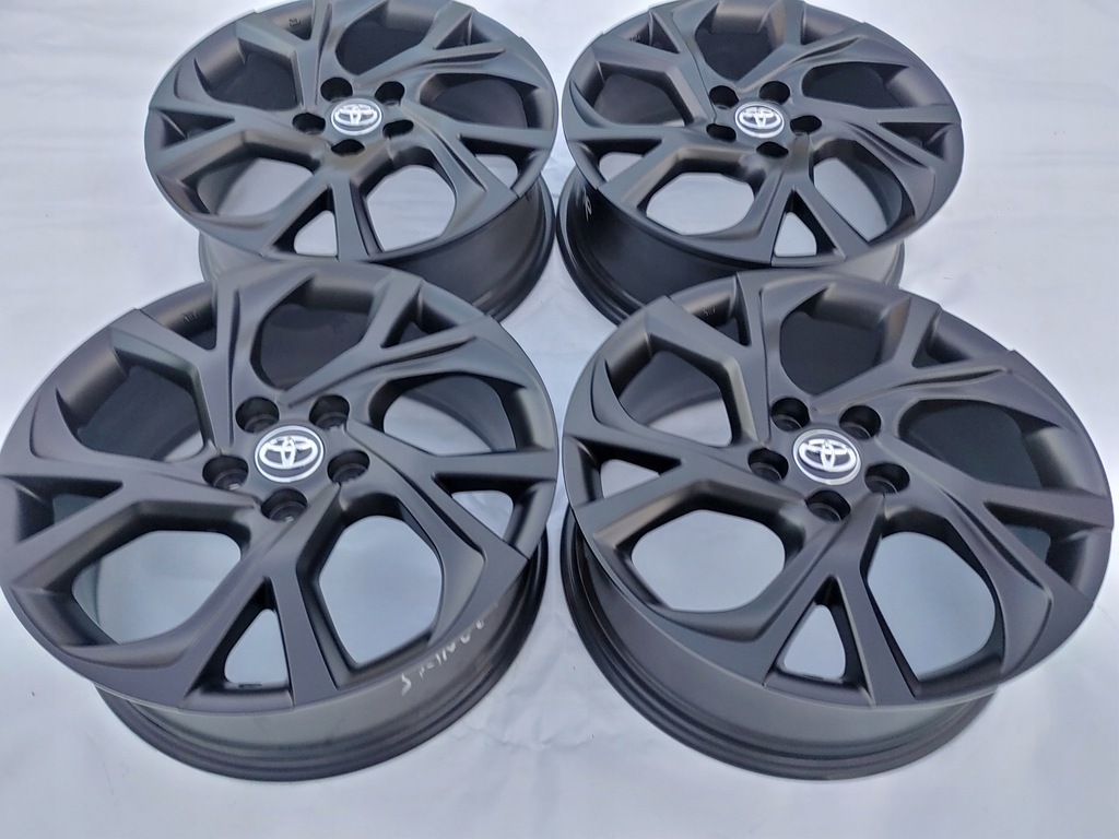 llantas toyota ch-r avensis auris 18 black edit oryg